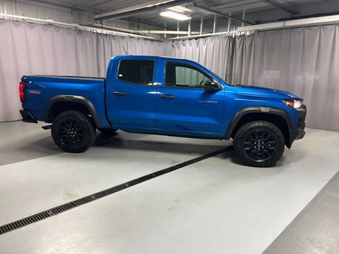 Used 2023 Chevrolet Colorado Trail Boss w/ Safety Package AWD/4WD image 8
