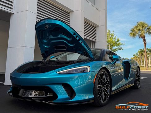 Used 2023 McLaren GT image 32
