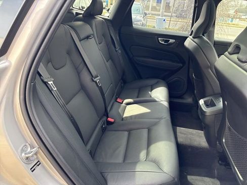 Used 2025 Volvo XC60 B5 Plus w/ Climate Package image 13