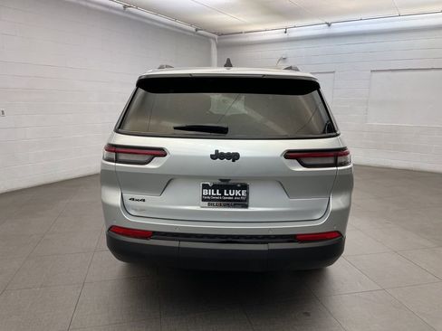 New 2025 Jeep Grand Cherokee L Altitude AWD/4WD image 4