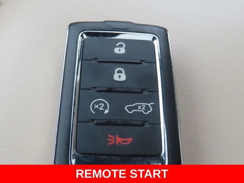 Used 2023 Jeep Grand Cherokee L Limited AWD/4WD image 40