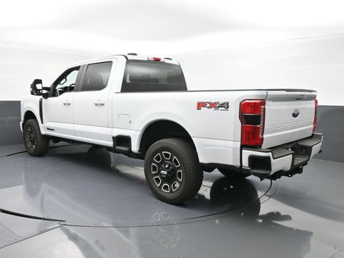 Used 2024 Ford F250 XL w/ STX Appearance Package image 6