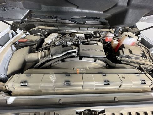 Used 2024 GMC Sierra 2500 SLE w/ SLE Convenience Package image 27