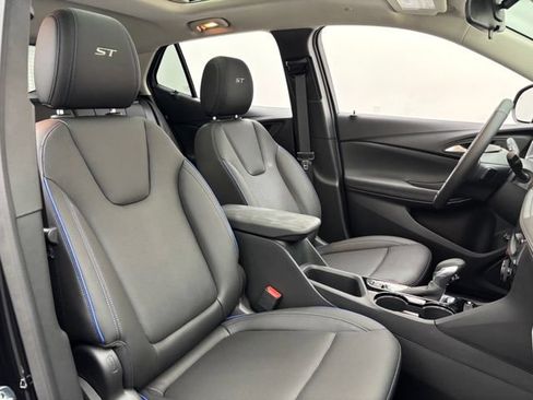 New 2026 Buick Encore GX Sport Touring w/ Advanced Technology Package FWD image 33