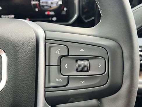 New 2026 GMC Sierra 1500 Elevation image 25
