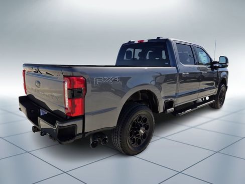 New 2026 Ford F250 Lariat w/ Black Appearance Package image 3