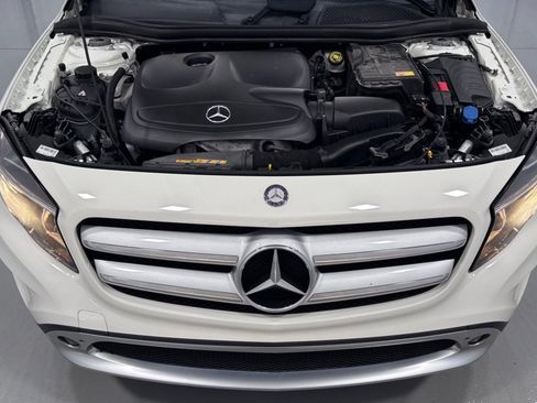 Used 2015 Mercedes-Benz GLA 250 4MATIC image 29
