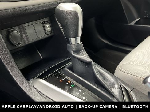 Used 2019 Toyota Corolla LE image 17