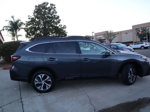 Used 2020 Subaru Outback Limited XT image 6