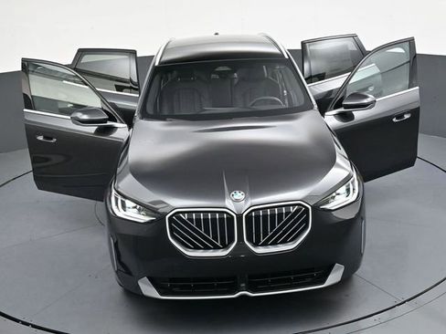 Used 2026 BMW X3 xDrive30 w/ Convenience Package image 37