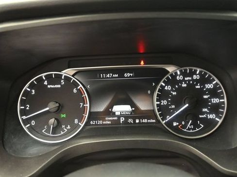 Used 2024 Nissan Rogue SV FWD image 18