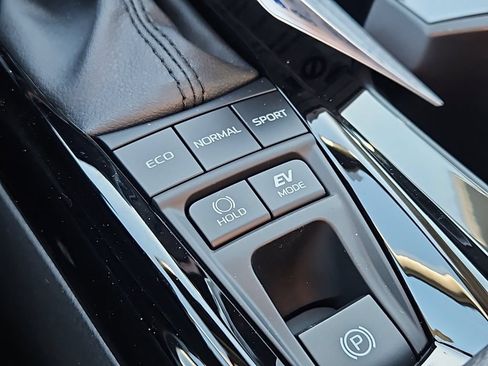 New 2026 Toyota Camry XLE AWD/4WD image 11