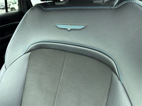 Used 2023 Jeep Grand Cherokee Trailhawk image 23