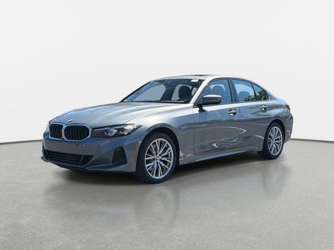 Used 2023 BMW 330i Sedan w/ Driving Assistance Package RWD image 7