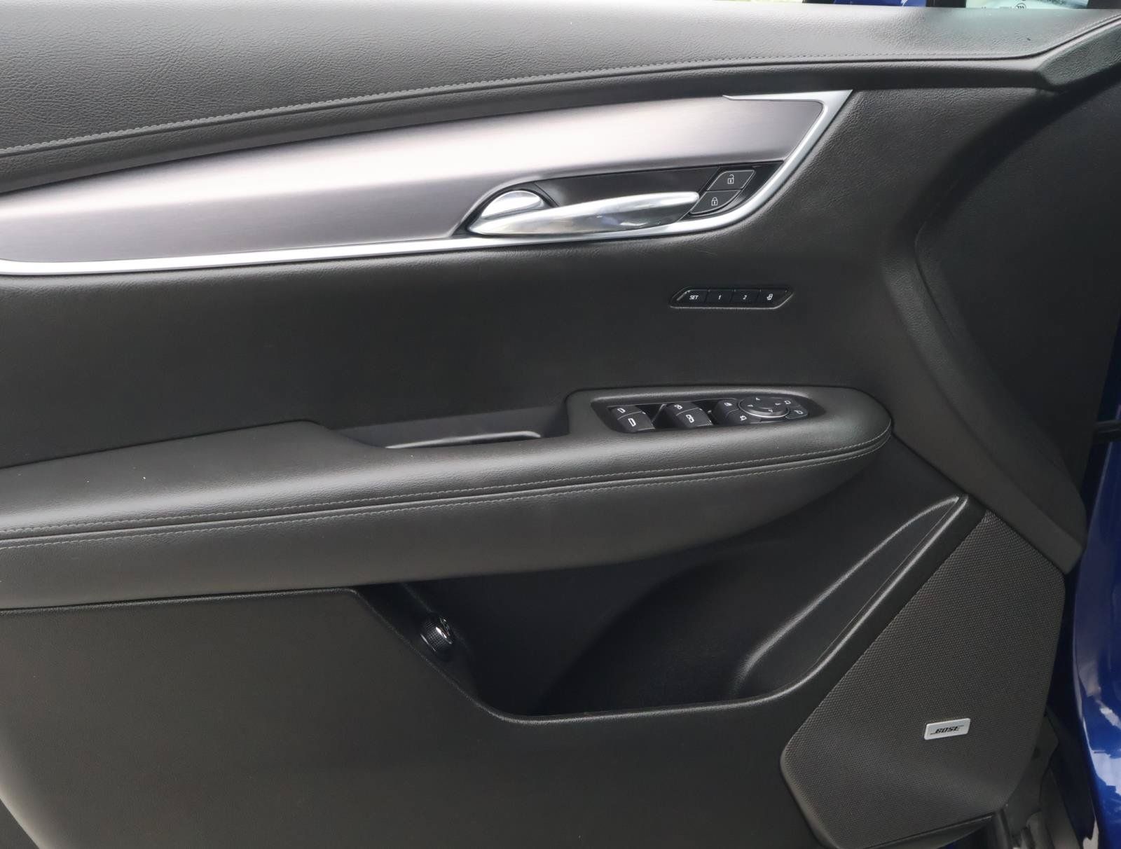 Used 2025 Cadillac XT6 Luxury FWD image 20
