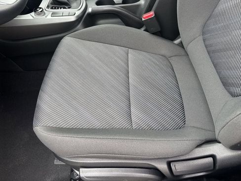 New 2026 Kia Seltos LX image 9