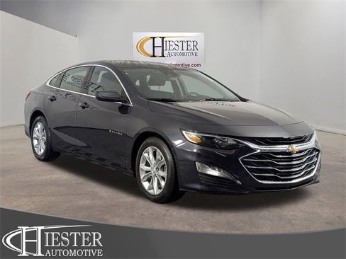 Used 2023 Chevrolet Malibu LT image 1