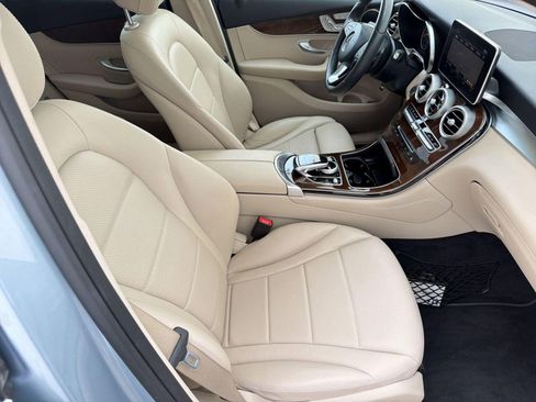 Certified 2018 Mercedes-Benz GLC 300 image 31