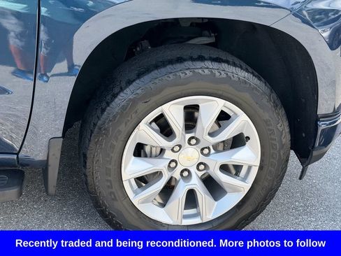 Used 2021 Chevrolet Silverado 1500 Custom AWD/4WD image 9