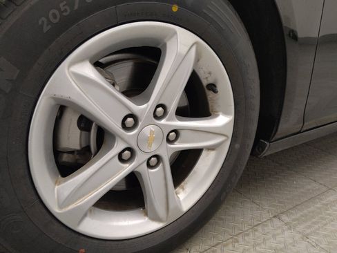 Used 2025 Chevrolet Malibu LT FWD image 31