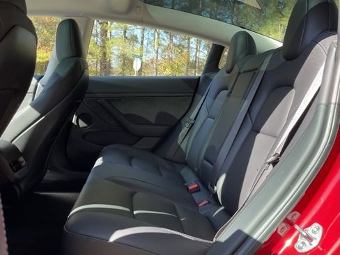 Used 2023 Tesla Model 3 Standard Range image 15