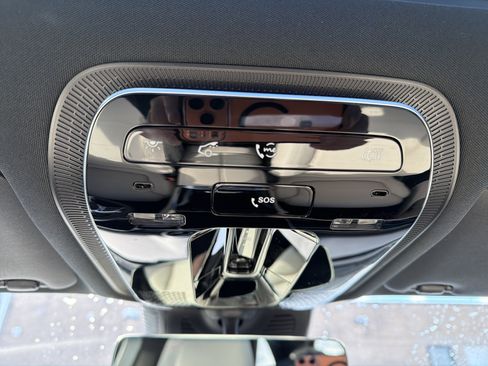 Used 2026 Mercedes-Benz GLC 300 4MATIC image 24