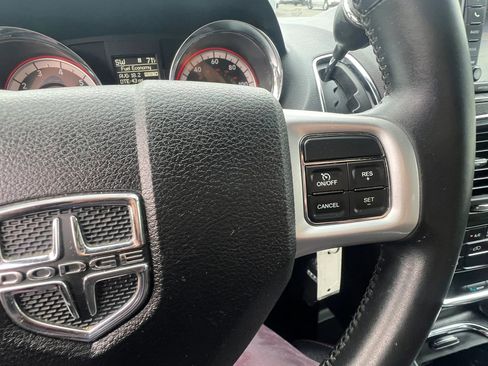 Used 2016 Dodge Grand Caravan R/T FWD image 26