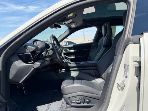 Used 2025 Porsche Taycan RWD image 23