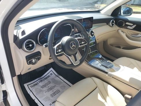 Used 2022 Mercedes-Benz GLC 300 image 29