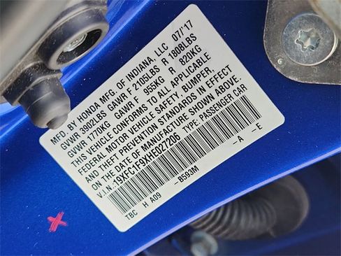 Used 2017 Honda Civic Touring image 32