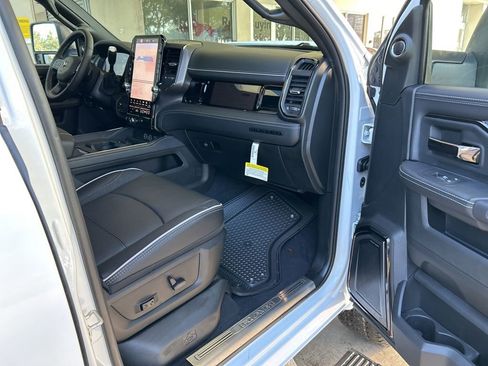 New 2026 RAM 3500 Limited image 33