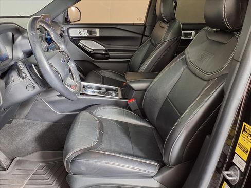 Used 2021 Ford Explorer ST w/ Equipment Group 401A image 23