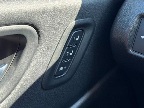 Used 2023 Honda Pilot Elite image 17