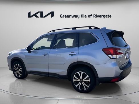 Used 2022 Subaru Forester Limited image 4