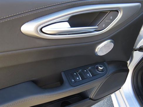 Used 2024 Alfa Romeo Giulia Ti image 8