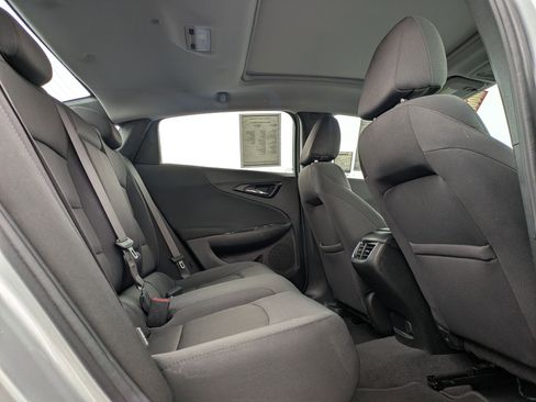 Used 2022 Chevrolet Malibu LT image 12