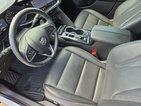 Used 2021 Buick Envision Essence w/ Sport Touring Package FWD image 16