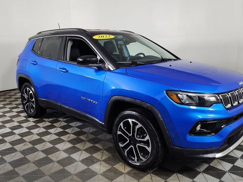 Used 2022 Jeep Compass Limited image 1
