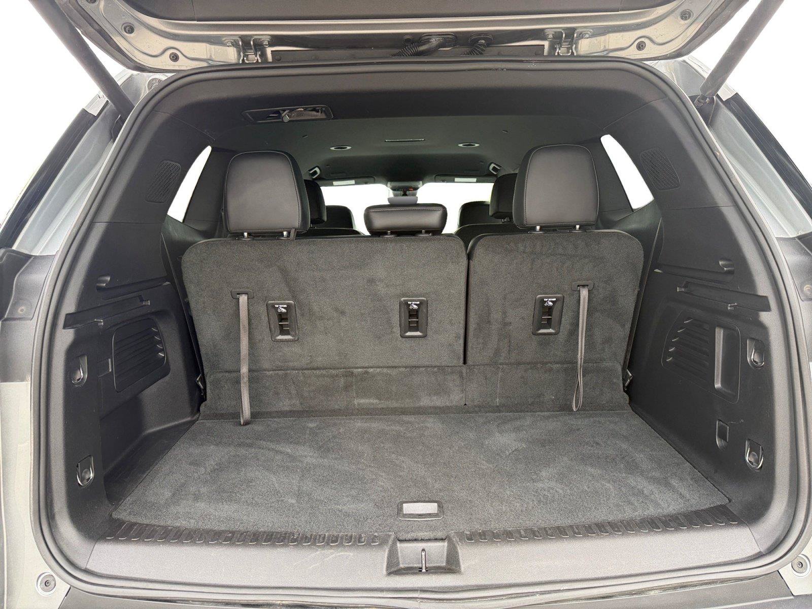 Used 2026 GMC Acadia Elevation w/ Elevation Premium Package AWD/4WD image 22