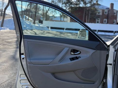 Used 2008 Toyota Camry Hybrid image 34