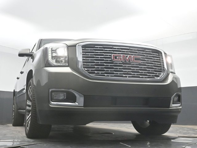 Used 2018 GMC Yukon XL Denali w/ Denali Ultimate Package AWD/4WD image 31