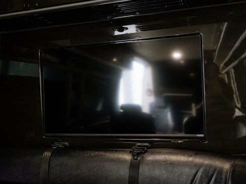 Used 2015 Mercedes-Benz Sprinter 2500 image 30