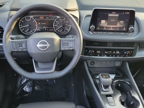 New 2026 Nissan Rogue Dark Armor FWD image 7