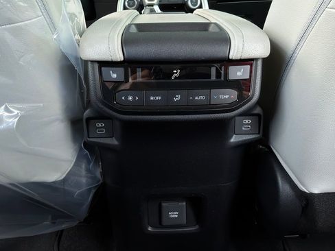 New 2026 Toyota Grand Highlander Limited AWD/4WD image 13