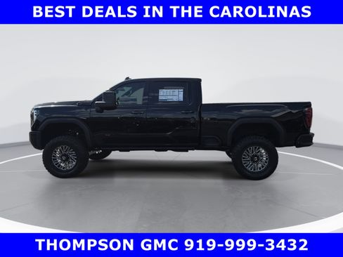 New 2026 GMC Sierra 2500 AT4 image 9