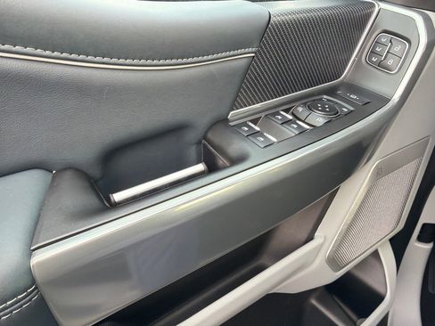 Used 2024 Ford F250 Limited w/ FX4 Off-Road Package image 39