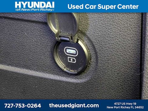 Used 2024 Hyundai Palisade SEL FWD image 37