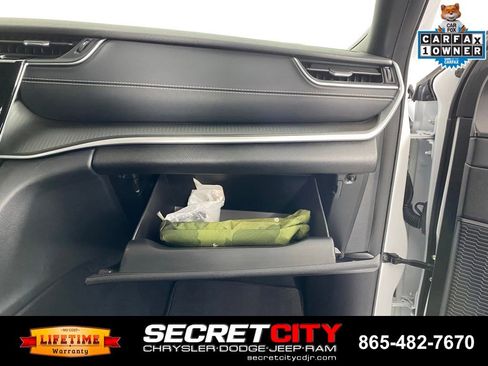 Used 2023 Jeep Grand Cherokee Altitude AWD/4WD image 32