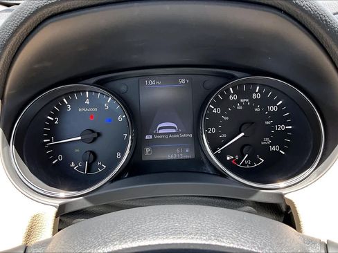 Used 2020 Nissan Rogue SL w/ Premium Package FWD image 24