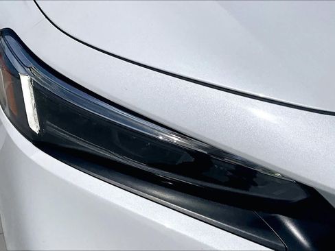 Used 2024 Honda Civic Touring image 26